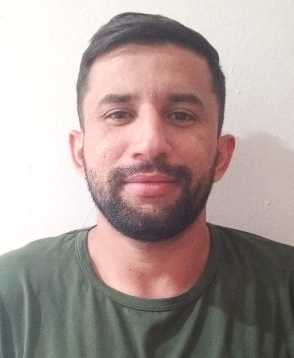 LEONAR JESUS HEVIA CALDERON